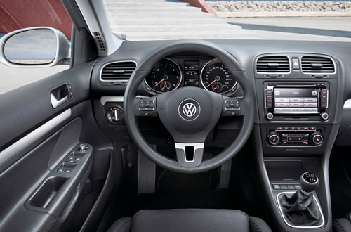 Volkswagen-Golf_Variant_4.jpg