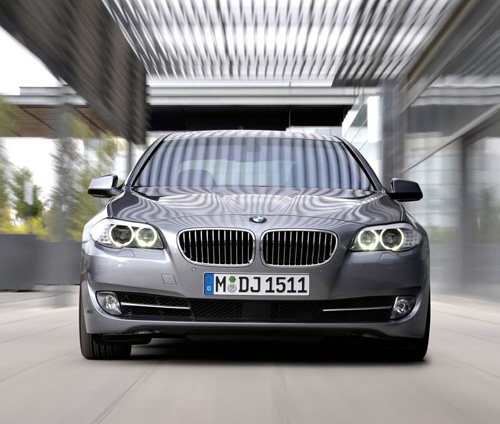 BMW-5-Series-23.jpg