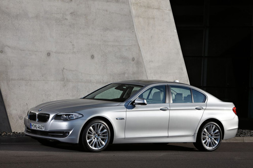 BMW-5-Series-30.jpg