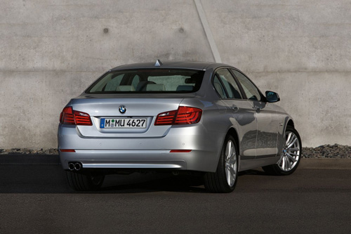 BMW-5-Series-31.jpg
