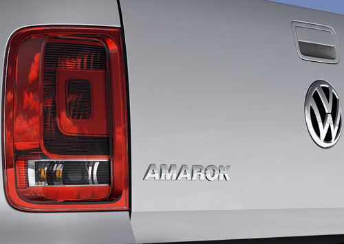 Volkswagen-Amarok_2011_6.jpg
