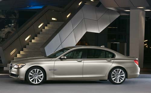 BMW-7-Series-5.jpg