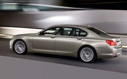 BMW-7-Series-4.jpg