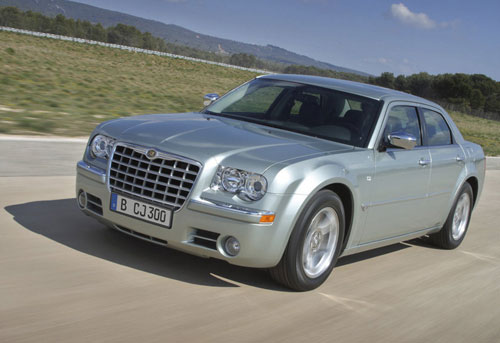 Chrysler-300C_2005_800x600_.jpg
