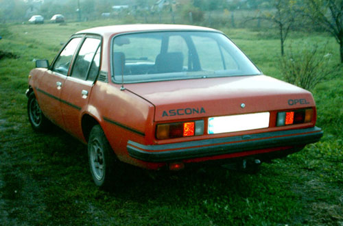 Opel_Ascona_B_-_back_view.jpg