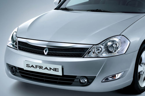 Renault-Safrane-8.jpg